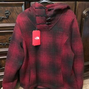 Plaid North Face pullover